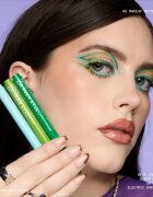 NYX Professional Makeup Epic Inky Stix tartós zselés szemceruza árnyalat 14 Electric Emerald 1 g