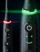 Oral-B iO10 elektromos fogkefe Black Spreckels 1 db