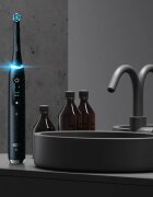 Oral-B iO10 elektromos fogkefe Black Spreckels 1 db