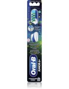 Oral-B Junior 6+ fogkefe gyermekeknek 6–12 év 1 db