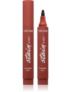Oriflame The One Stain & Stay hosszan tartó rúzs filctoll forma árnyalat Brick 2.5 g