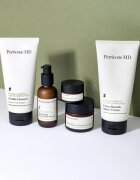 Perricone MD Hypoallergenic Clean Correction Smoothing Restorative Serum tápláló és hidratáló szérum az arcbőr élénkítésére 59 ml