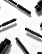 Perricone MD No Makeup Mascara szempillaspirál a dúsabb és hosszabb pillákért árnyalat Soft Black 8 g