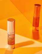 Peter Thomas Roth Potent-C Power Eye Cream hidratáló szemkörnyékápoló krém a duzzanatokra és a sötét karikákra 15 ml