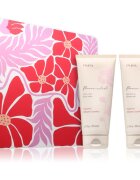 PUPA Milano Flower Artist Kit ajándékszett testre illattal Delicate Coquelicot 1 db