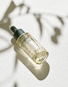 Pyunkang Yul Calming Moisture Serum nyugtató és hidratáló szérum az érzékeny arcbőrre 30 ml