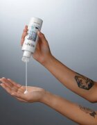 Redken Acidic Bonding Concentrate sampon előtti ápolás a károsult hajra 190 ml