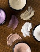 Redken Brews hajpomádé a természetes hatásért agyaggal 100 ml