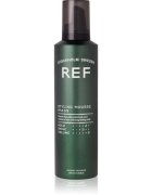 REF Styling Mousse luxus térfogatnövelő hab hosszan tartó fixálásért 250 ml
