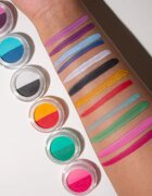 Revolution Relove Water Activated Liner szemhéjtus árnyalat Double Up 68 g