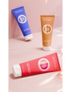 Revuele Nutty Caramel Snug Fragranced Nourishing Body Cream tápláló testkrém hölgyeknek 250 ml