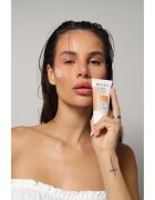 Revuele Sunprotect Tinted Face Cream színező védő krém SPF 50+ árnyalat Light Tint 50 ml