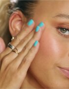 Rimmel Kind & Free multifunkcionális smink a szemre az ajkakra és az arcra árnyalat 005 Berry Sweet 5 g