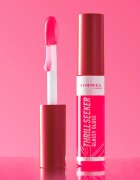 Rimmel Thrill Seeker Glassy Gloss dúsító ajakfény árnyalat 600 Berry Glace 10 ml