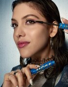 Rimmel Thrill Seeker Mega Lift vízálló tömegnövelő szempillaspirál árnyalat 004 Waterproof Black 10 ml