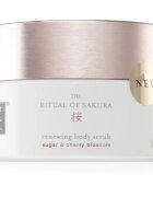 Rituals The Ritual Of Sakura bőrpuhító testpeeling 250 g