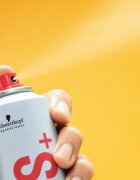 Schwarzkopf Professional Osis+ Freeze hajlakk erős fixálással 300 ml