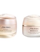 Shiseido Benefiance Smooth & Strenghten Set szett a bőr öregedése ellen és a bőr feszesítéséért
