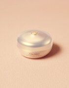 Shiseido Future Solution LX bőrvilágosító púder 13 g