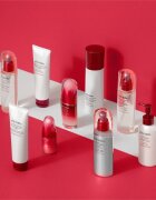 Shiseido Generic Skincare Complete Cleansing Micro Foam tisztító és szemlemosó hab hidratáló hatással 180 ml