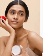 Shiseido HANATSUBAKI HAKE Polishing Face Brush ecset folyékony és púderes termékekhez 1 db