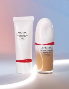 Shiseido Revitalessence Skin Glow Primer ragyogást adó primer SPF 25 30 ml