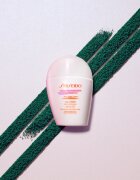 Shiseido Sun Care Urban Environment Age Defense mattító napozó krém az arcra SPF 30 30 ml
