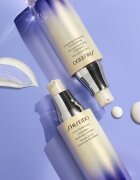 Shiseido Vital Perfection Liftdefine Radiance Serum feszesítő szérum a fiatalos kinézetért 40 ml