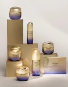 Shiseido Vital Perfection Uplifting & Firming Express Eye Mask kisimító és feszesítő maszk a szem köré 12 db
