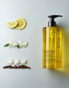 Shu Uemura Deep Cleanser Pure Serenity mélyen tisztító sampon zsíros hajra és fejbőrre 400 ml