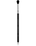 Sigma Beauty Eyes E38 kontúr ecset a szemhéjfestékhez 1 db