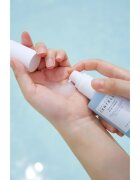 SKIN1004 Madagascar Centella Hyalu-Cica Blue Serum Intenzíven hidratáló szérum az érzékeny bőr megnyugtatásához és erősítéséhez 50 ml
