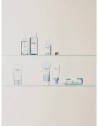 SKIN1004 Madagascar Centella Hyalu-Cica Blue Serum Intenzíven hidratáló szérum az érzékeny bőr megnyugtatásához és erősítéséhez 50 ml