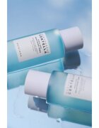 SKIN1004 Madagascar Centella Hyalu-Cica Brightening Toner gyengéd bőrhámlasztó tonik élénk és hidratált bőr 210 ml