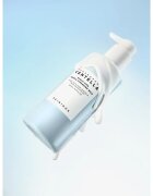 SKIN1004 Madagascar Centella Hyalu-Cica Gentle Cleansing Milk hidratáló tisztító tej az arcbőr táplálásáért és természetes hidratáltságának megőrzéséé