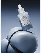 SKIN1004 Madagascar Centella Hyalu-Teca Plumping Ampoule intenzív hidratáló szérum a bőr öregedése ellen és a bőr feszesítéséért 50 ml