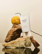 SKIN1004 Madagascar Centella Soothing Cream gazdag tápláló és nyugtató krém az arcbőr regenerálására és megújítására 75 ml