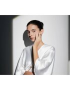 SKIN1004 Madagascar Centella Tone Brightening Capsule Ampoule hidratáló szérum az élénk és kisimított arcbőrért 30 ml