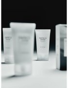 SKIN1004 Madagascar Centella Tone Brightening Capsule Cream revitalizáló és élénkitő krém nyugtató hatással 75 ml