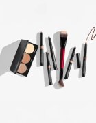 Smashbox Step-By-Step Contour Palette Púderes highlight és kontúr paletta árnyalat Light 8.68 g