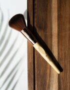 So Eco Blush Brush arc ecset hipoallergén sörtékkel 1 db