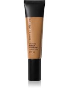 SOSU Cosmetics Studio Wear fedő hatású alapozó SPF 50 árnyalat 10 C 32 ml