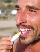 Suntribe Zinc ajakvédő balzsam cinket tartalmaz SPF 50 5 g
