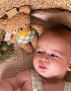 Taf Toys Activity Toy Brendon the Bear kontrasztos függőjáték rágókával 1 db