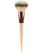 Technic Cosmetics Powder Brush púderecset száraz és porpúderre 1 db