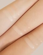 thim Luminous Skin Cushion tartós alapozó sminkszivaccsal élénk és hidratált bőr árnyalat 23 Natural Beige 15 g