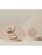 thim Luminous Skin Cushion tartós alapozó sminkszivaccsal élénk és hidratált bőr árnyalat 25 Tan 15 g