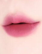 thim Sheer Matte Liquid Lip matt folyékony állagú ajakrúzs árnyalat 05 Deep Berry 4 g
