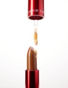 TIRTIR Glide & Hide Blurring Concealer krémes korrektor az élénk és kisimított arcbőrért árnyalat 1 N 8 g