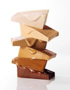 TIRTIR Mask Fit Red Foundation frissítő folyékony make-up hidratáló hatással árnyalat 30N Rich Honey 30 ml